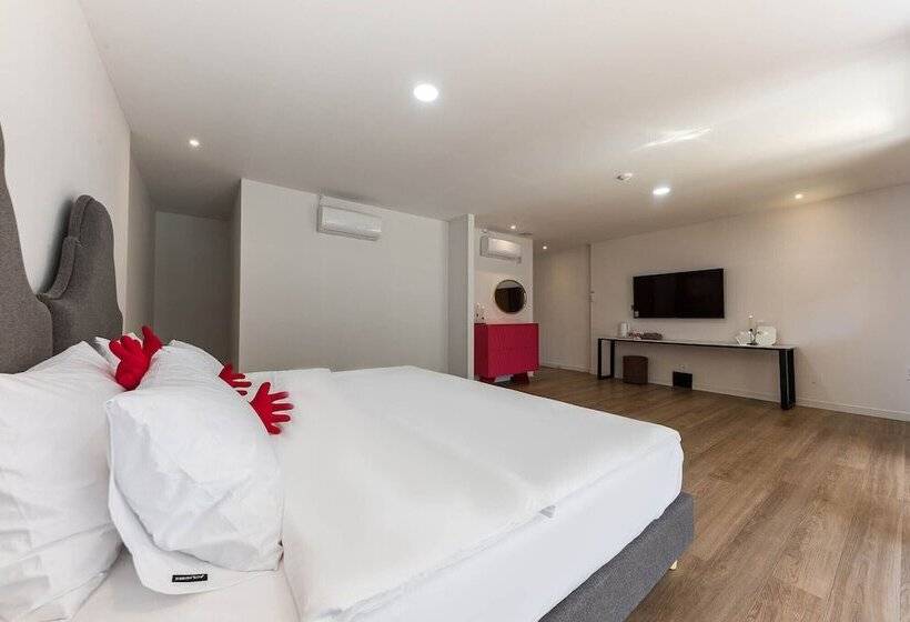 ホテル Ever Miracle