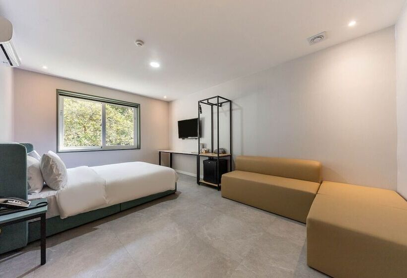 ホテル Ever Miracle