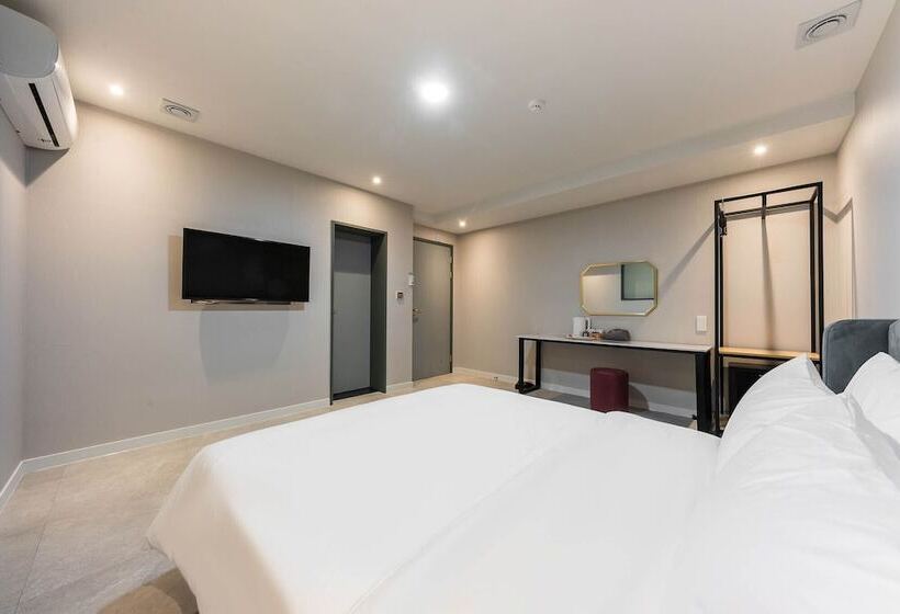 ホテル Ever Miracle