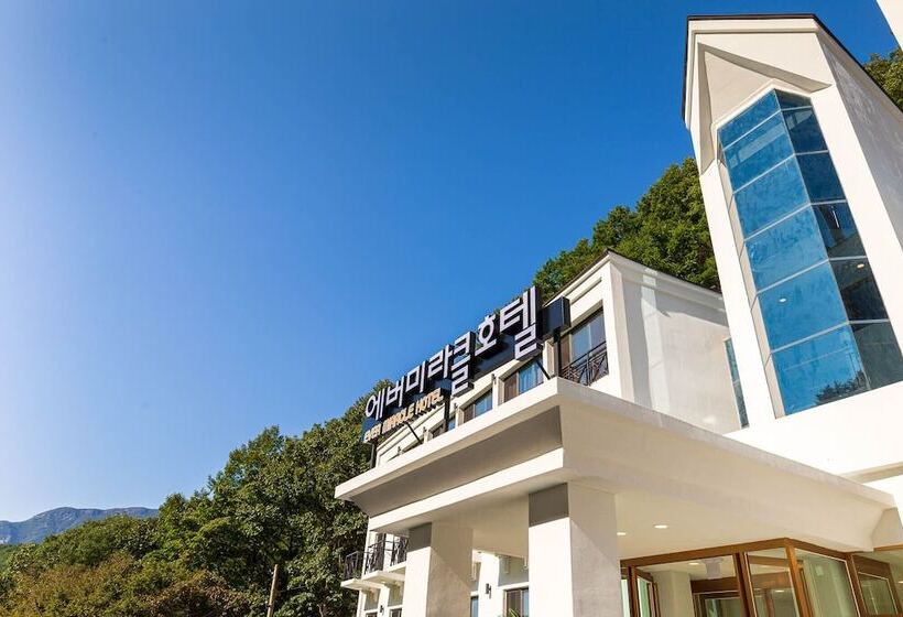 ホテル Ever Miracle