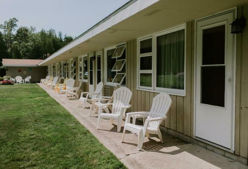 فندق Hillside Inn