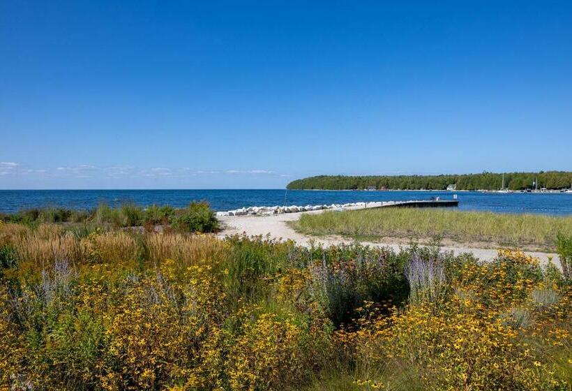 فندق Hillside Inn