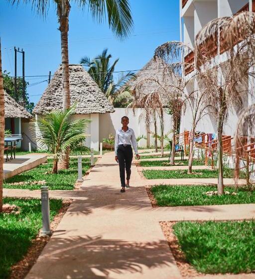 هتل Malika Nungwi