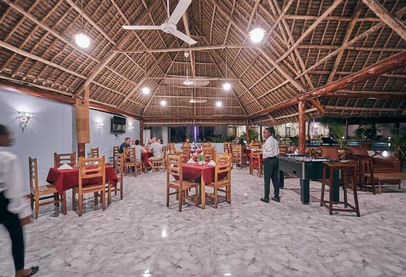 هتل Malika Nungwi