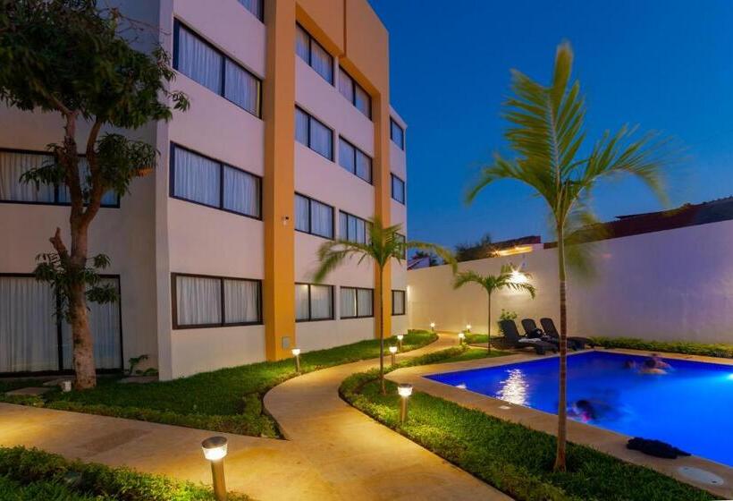 ホテル Mayev Express