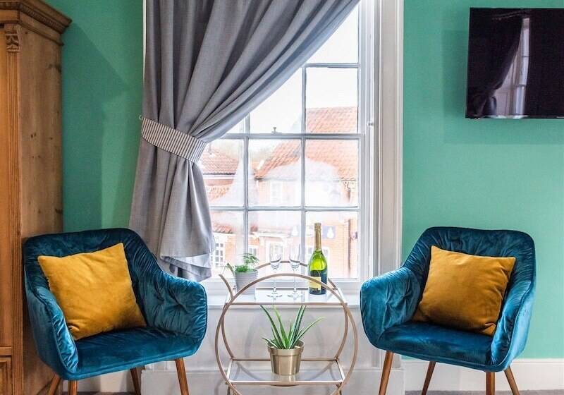 ホテル The Boarding House