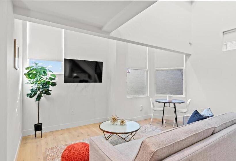 Kasa The Addison San Francisco