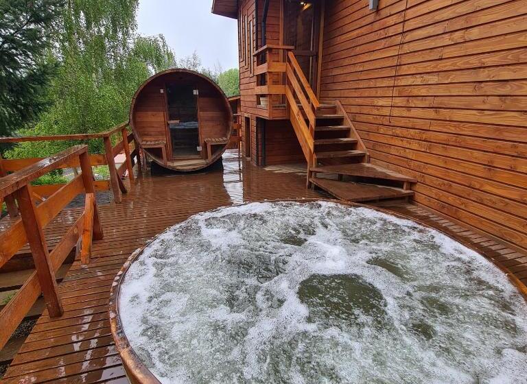 بنسيون Cerveceria Y Hosteria Lican