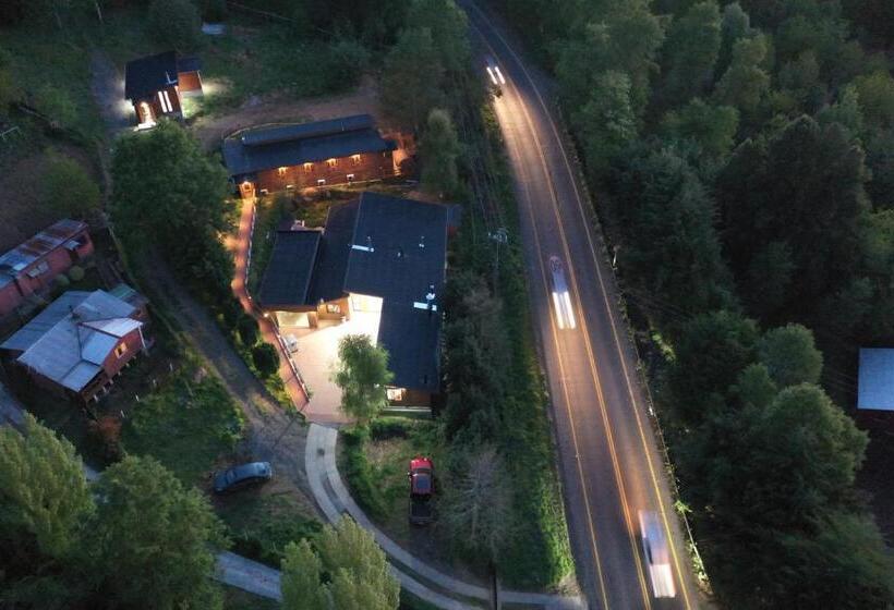 بنسيون Cerveceria Y Hosteria Lican