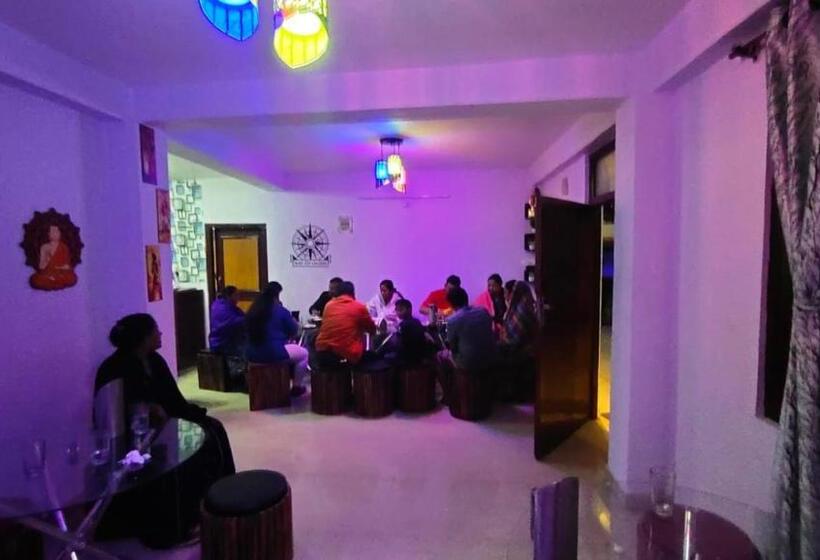 بنسيون Kailash View Sarahan