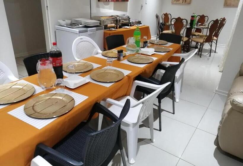 פנסיון Lala Poa Guest House