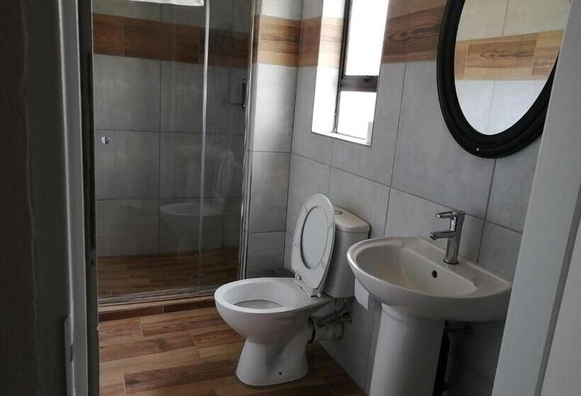 פנסיון Lala Poa Guest House