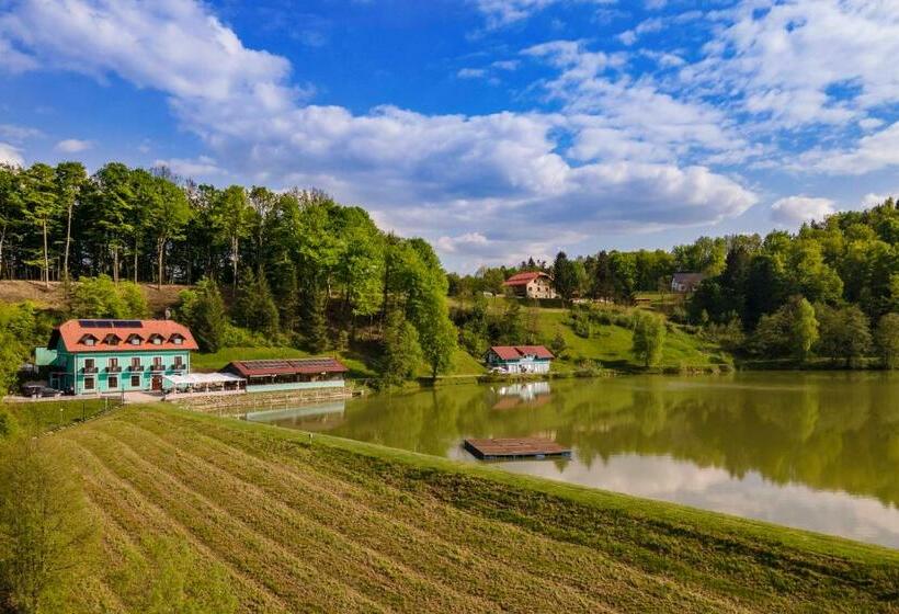 پانسیون Penzion Ob Ribniku