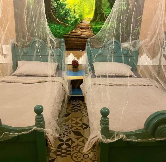 住宿加早餐 نُزُل تُراثي شقْراء Heritage Guesthouse Shaqra