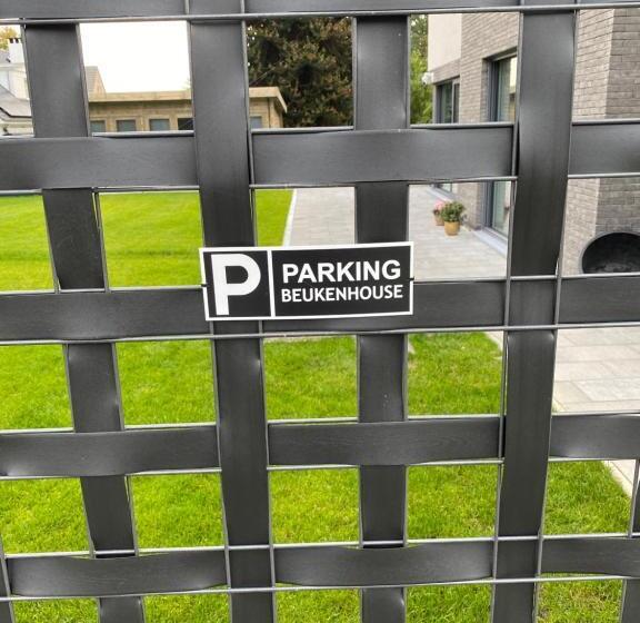 ベッドアンドブレックファースト Beukenhouse