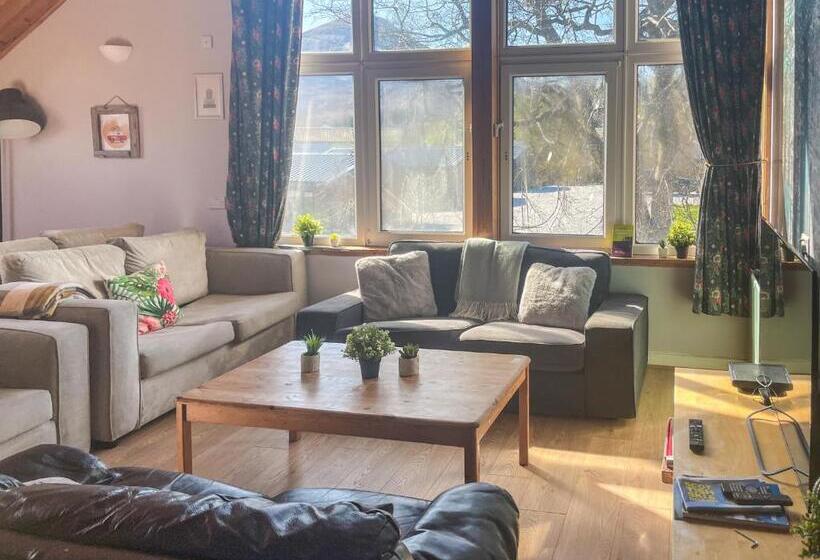 Broadford Backpackers Hostel