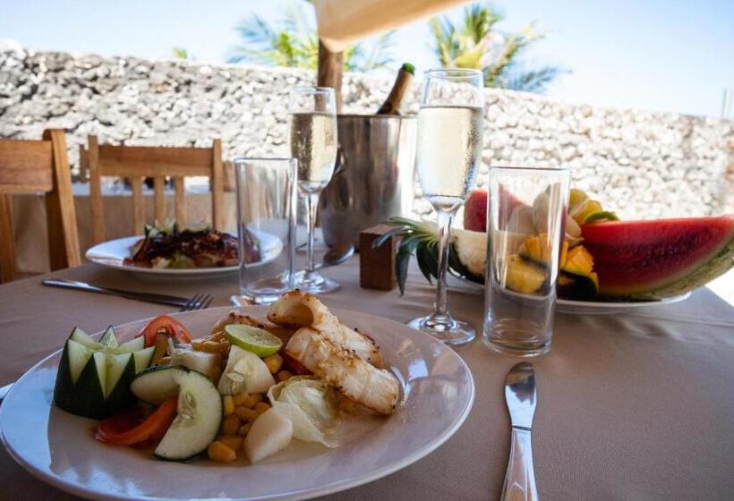 酒店 Ahg Sun Bay Mlilile Beach