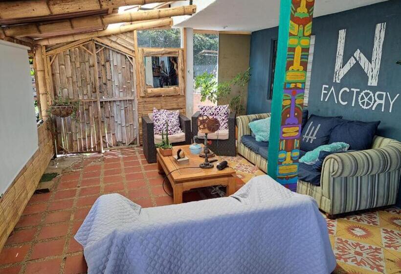 هتل Chalet De Fantasía  W Factory