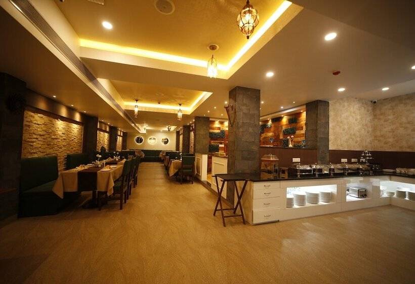 בית מלון כפרי Clarks Inn Purnea