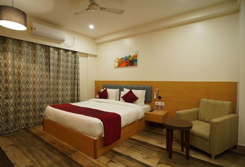 בית מלון כפרי Clarks Inn Purnea