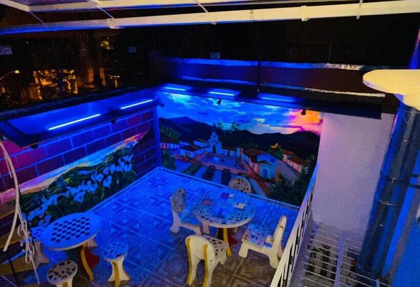 ホテル Eterna Primavera