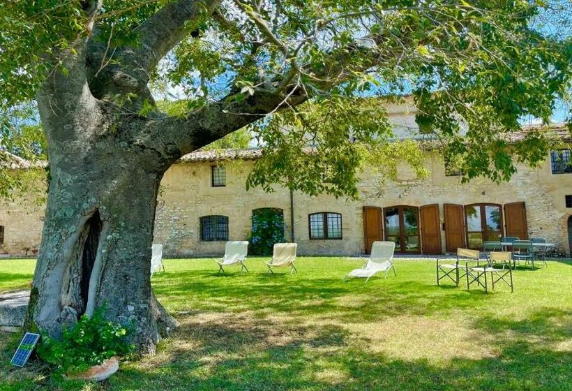 Отель Exclusive Pool Open All Year Spoleto Biofarm Slps 8 Village Shops, Bar1 Km 7