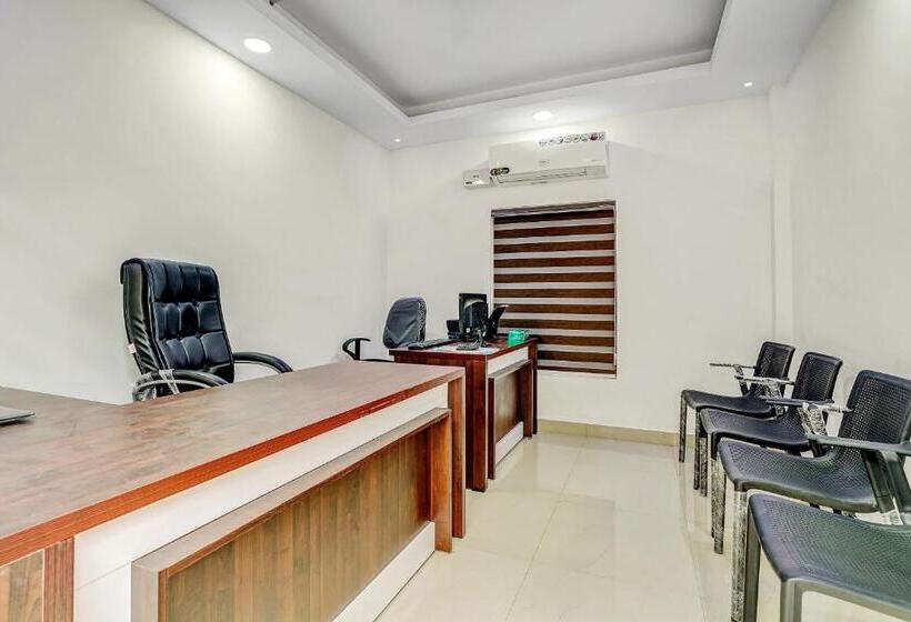 酒店 Flagship Thottunkal Building Thodupuzha