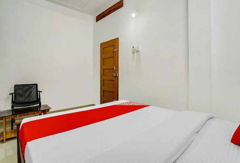 酒店 Flagship Thottunkal Building Thodupuzha