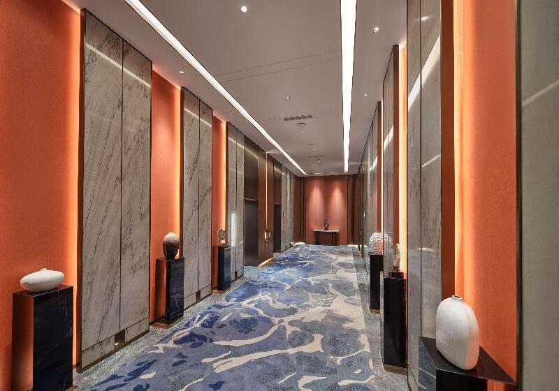 ホテル Hilton Garden Inn Jinzhou Central Street