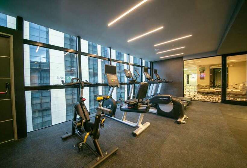 호텔 Hilton Garden Inn Santiago Del Estero