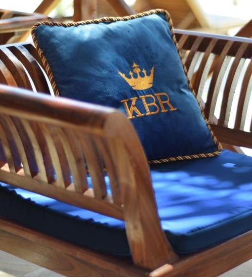 فندق Karibu Beach Resort