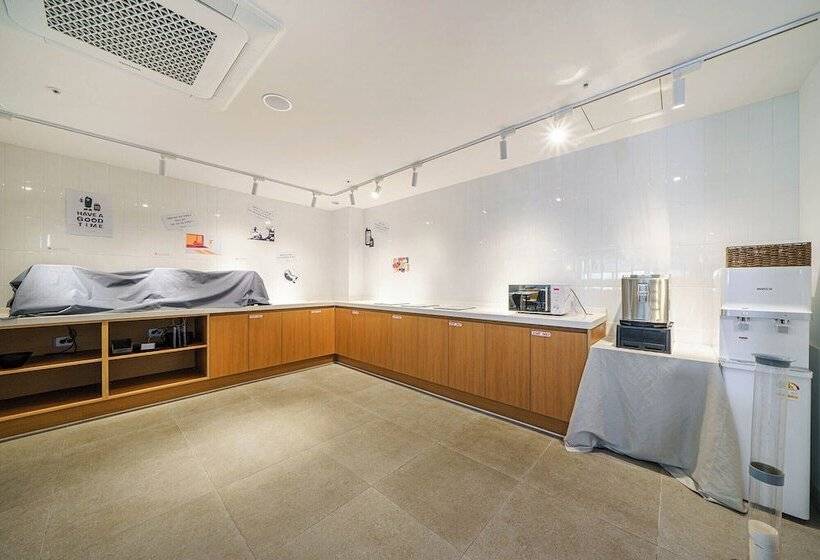 هتل Kenny Stay Busan Gijang