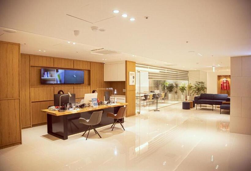 هتل Kenny Stay Busan Gijang