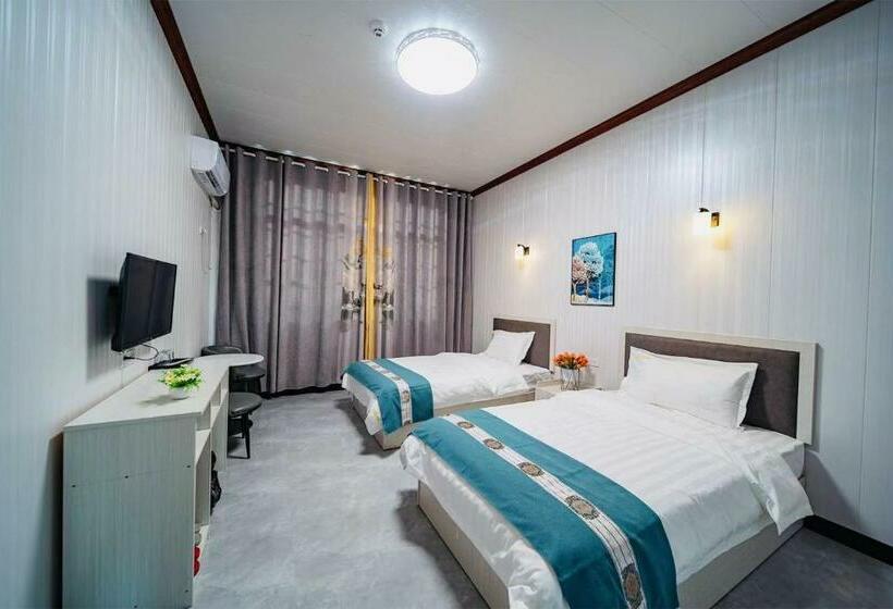 فندق Longhushan Hanxiangju Homestay