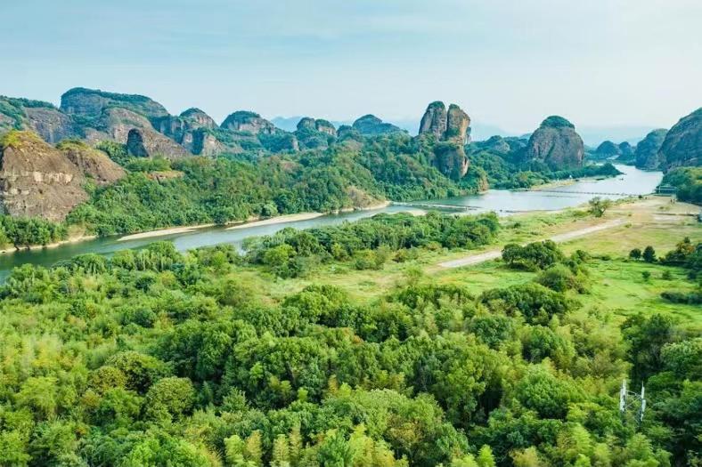 فندق Longhushan Hanxiangju Homestay