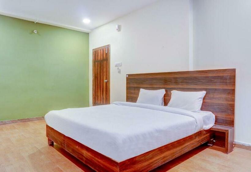 בית מלון כפרי Flagship 83265  R Square