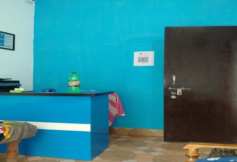 בית מלון כפרי Pop 83111 Unique Gaust House