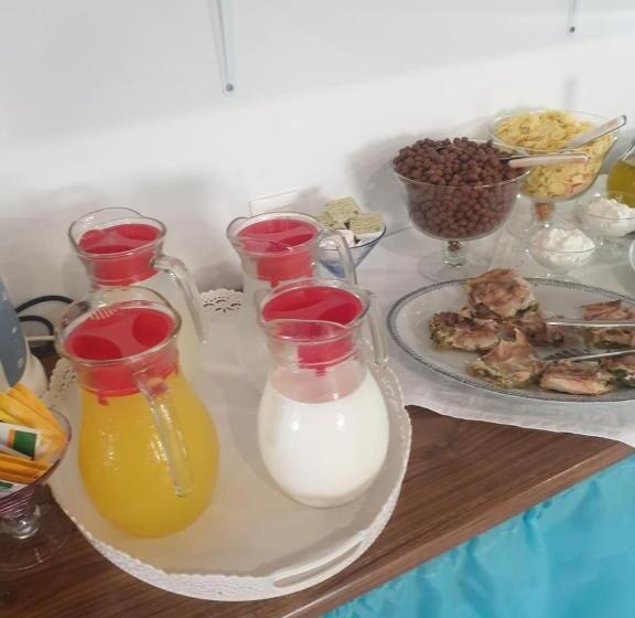 בית מלון כפרי Riviera Seaside