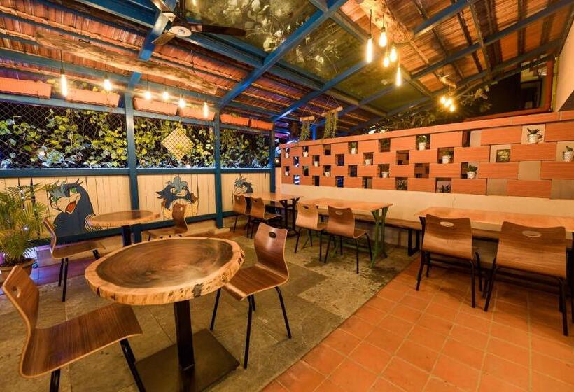 ホテル Safari Quest