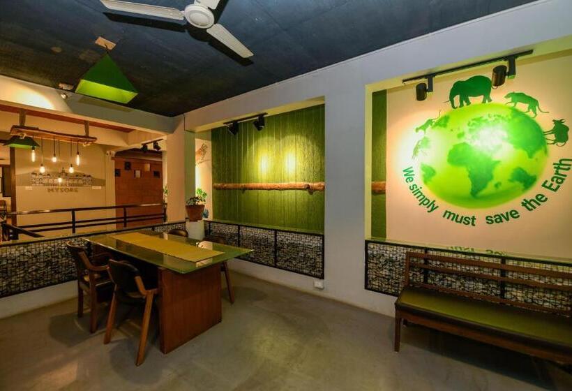 ホテル Safari Quest