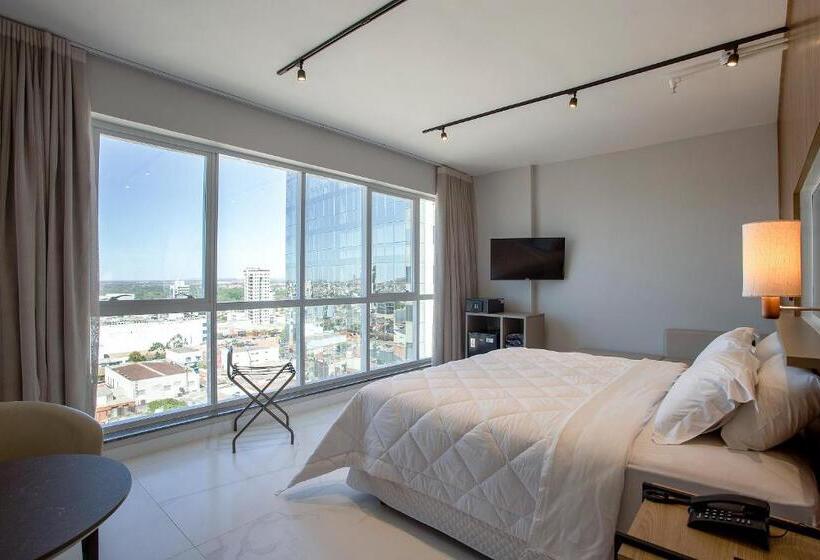 ホテル Slaviero Rondonopolis