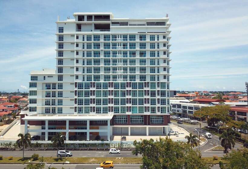 هتل Stirling Suites