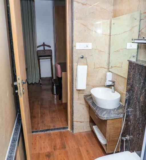 בית מלון כפרי The Elegance