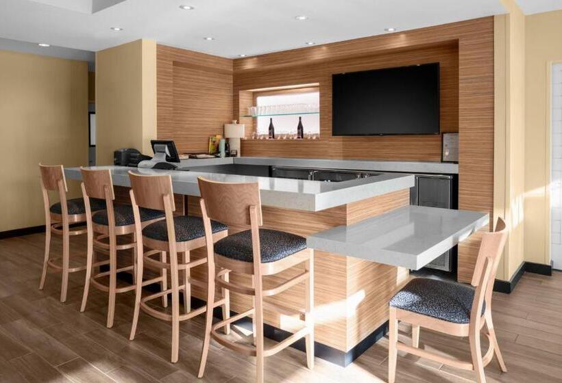 Отель Towneplace Suites By Marriott Tehachapi