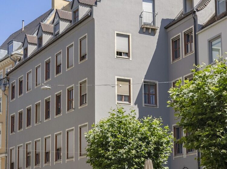 Limehome Augsburg Annastraße