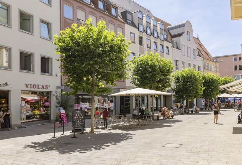 Limehome Augsburg Annastraße