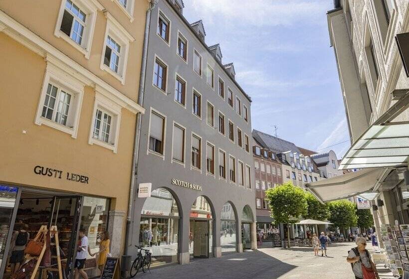 Limehome Augsburg Annastraße