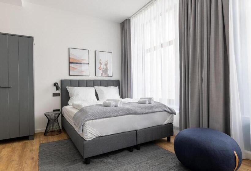 Limehome Augsburg Annastraße