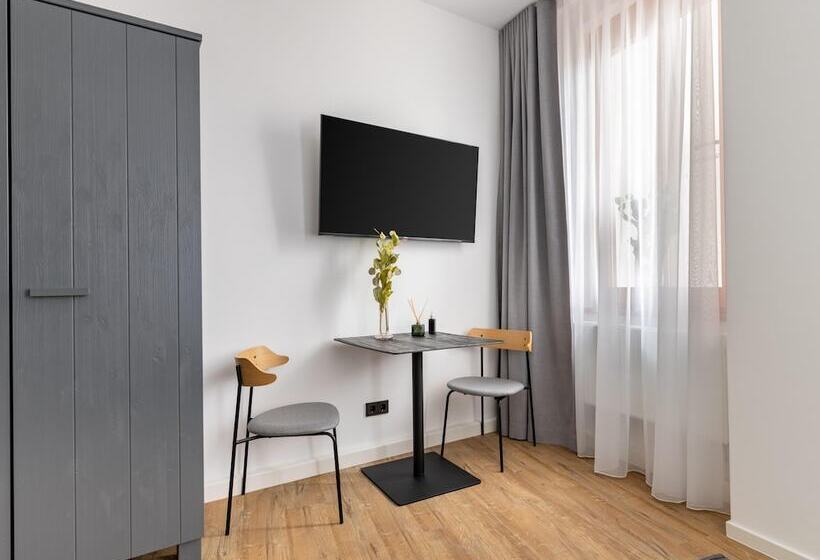 Limehome Augsburg Annastraße