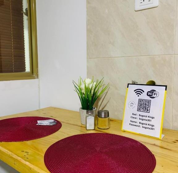 펜션 Bogotá Kings 301